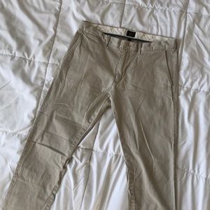 J Crew Men’s 484 Light Khaki Chino 32 30